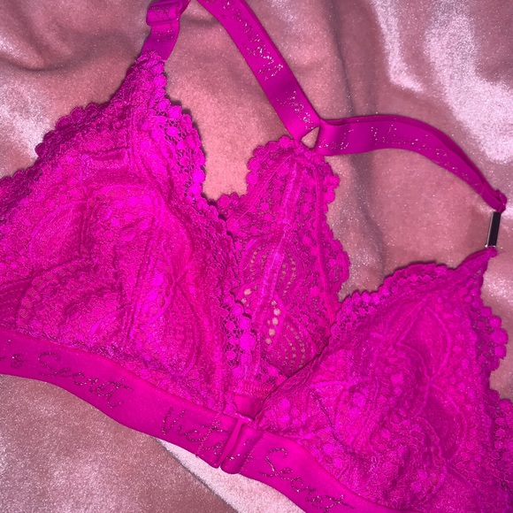 Pink Victoria Secret Shimmer Bra size small - Picture 5 of 6
